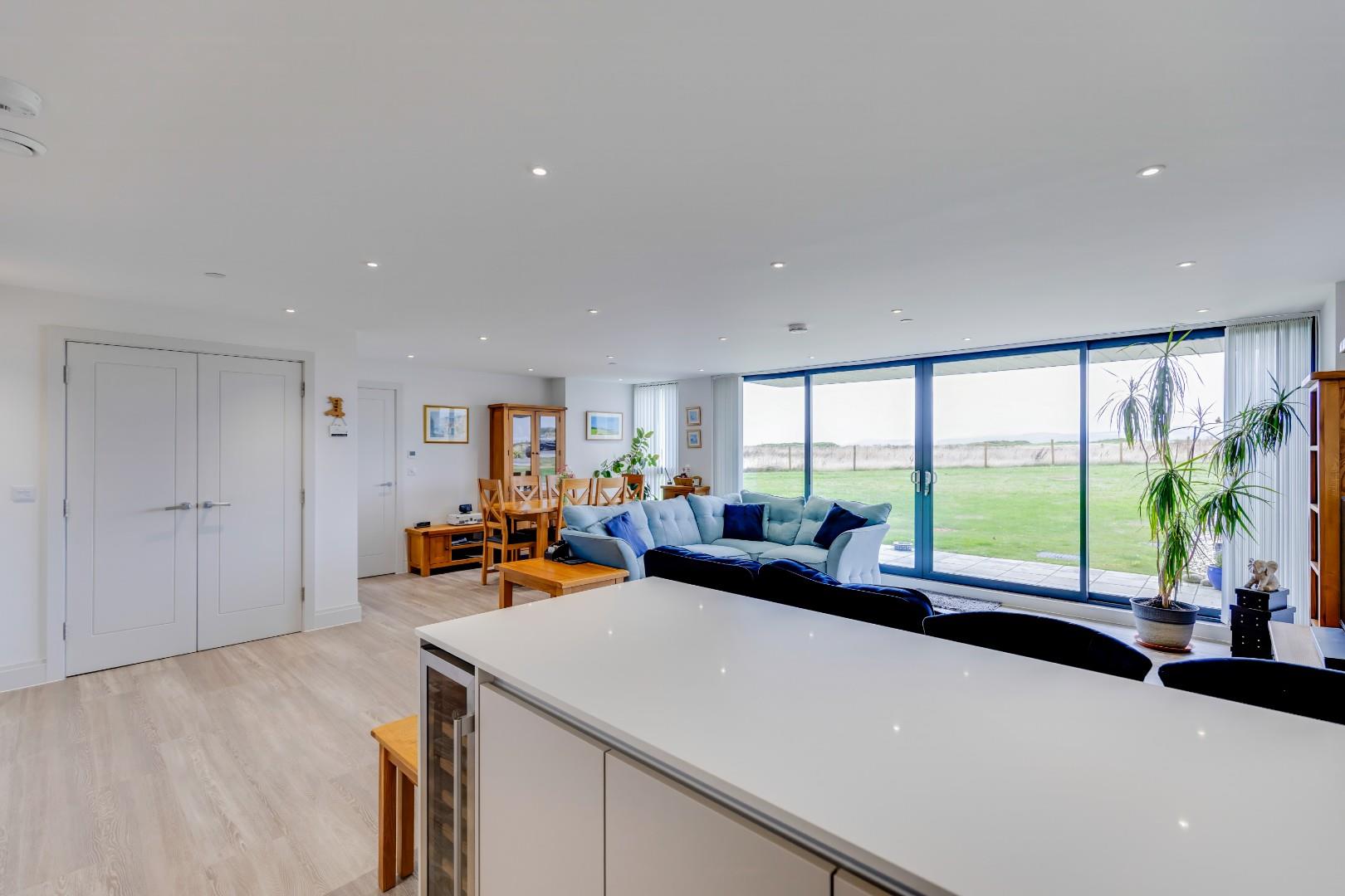 The Rest, Rest Bay, Porthcawl, Bridgend County Borough, CF36 3UP